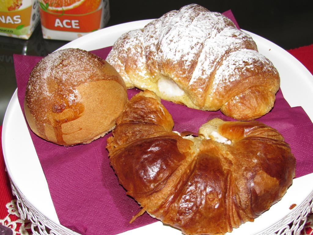 Bed and Breakfast La Voce Del Violino Рагуза Экстерьер фото